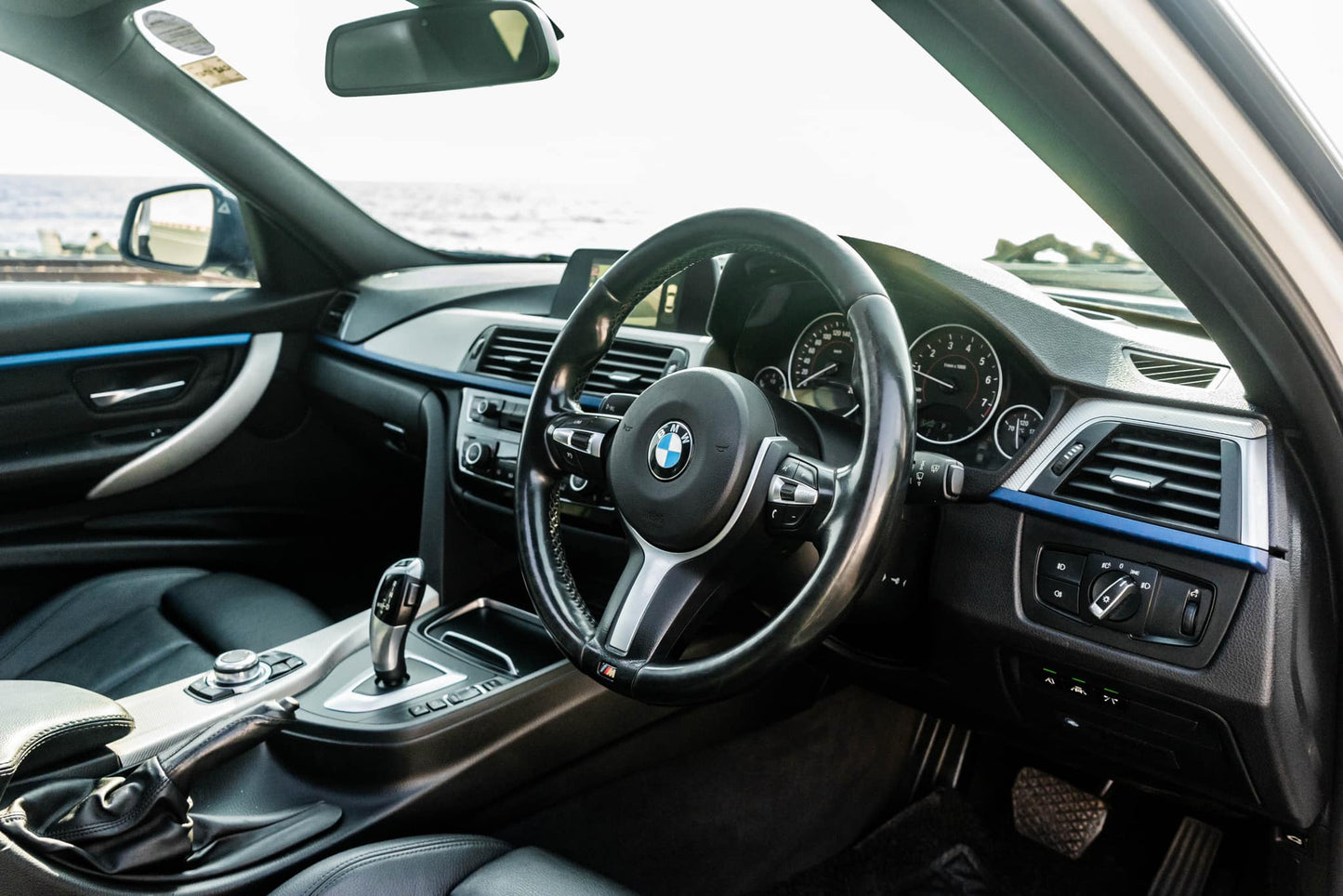 BMW 318 i M SPORT 2018