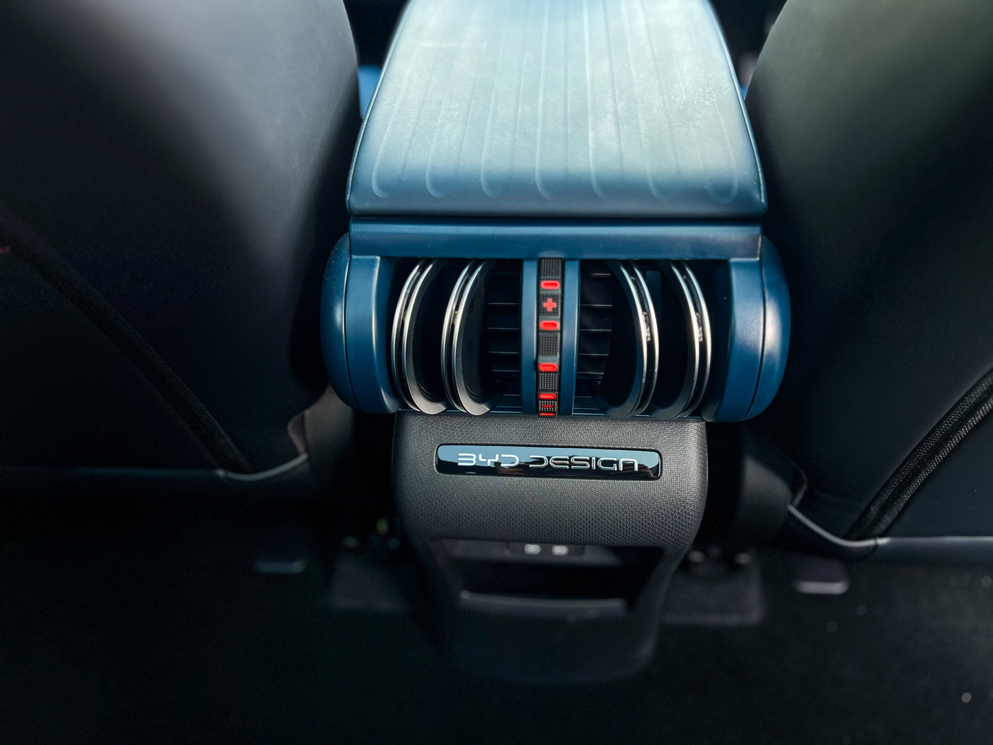 BYD ATTO 3 2024